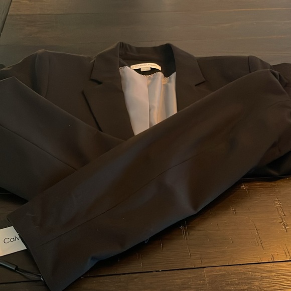 **New-Never Worn** Calvin Klein Black Two Button Blazer - Picture 5 of 7